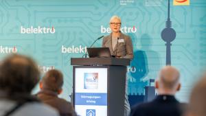 Begrüßungsrede Anja Bischof (BEA), Copyright Dietmar Gust
