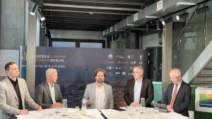 BEA-Projektingenieur Thomas Herzog (m.) moderiert die „Einfach machen: Effizienz, die sich rechnet“ bei den digitalen Energietagen 2026. Foto: EnergieEinsparInitiative Berlin (EEIB).