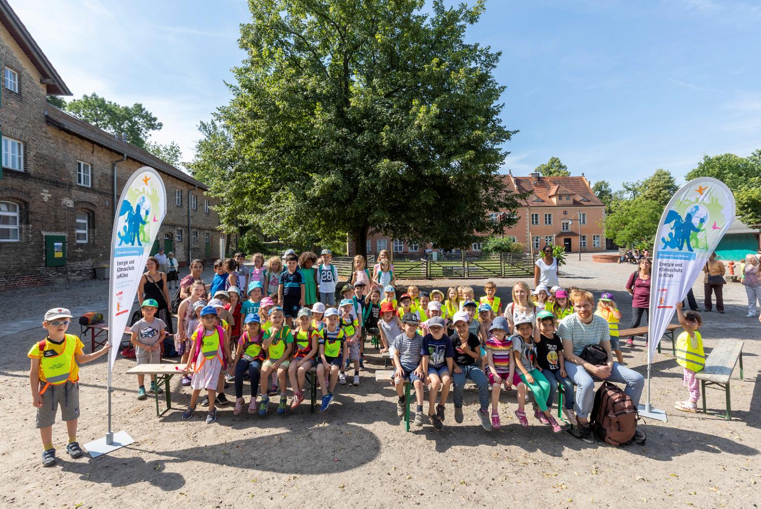 Annual event 2018 of the project "Energy and Climate Protection in kindergartens" Annual event 2018 of the project "Energy and Climate Protection in kindergartens"